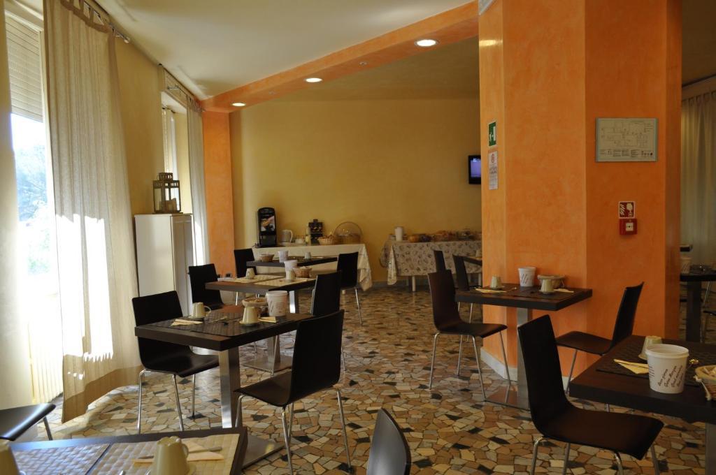 Guerrini Hotel Кастильончелло Экстерьер фото